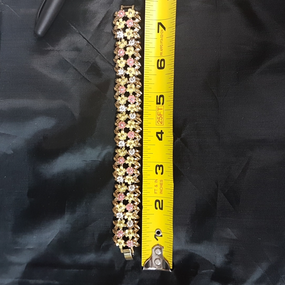 Bracelet - Picture 5 of 8